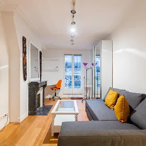 Luxurious 1 Bedroom Tour Eiffel Saint Dominique Free Netflix Appartamento Parigi