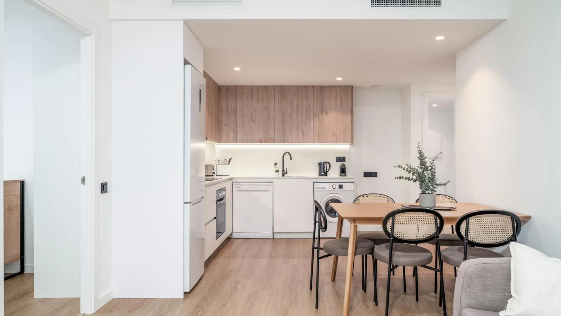 Apartmán Limehome Barcelona Placa Pirineus L'Hospitalet de Llobregat