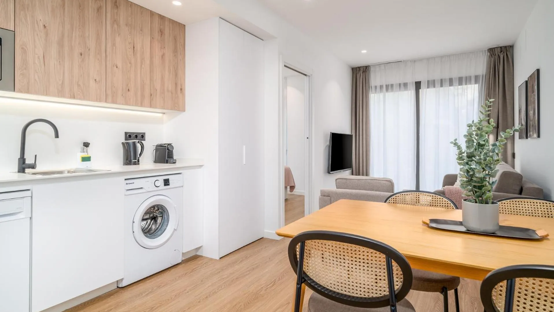 Apartmán Limehome Barcelona Placa Pirineus L'Hospitalet de Llobregat