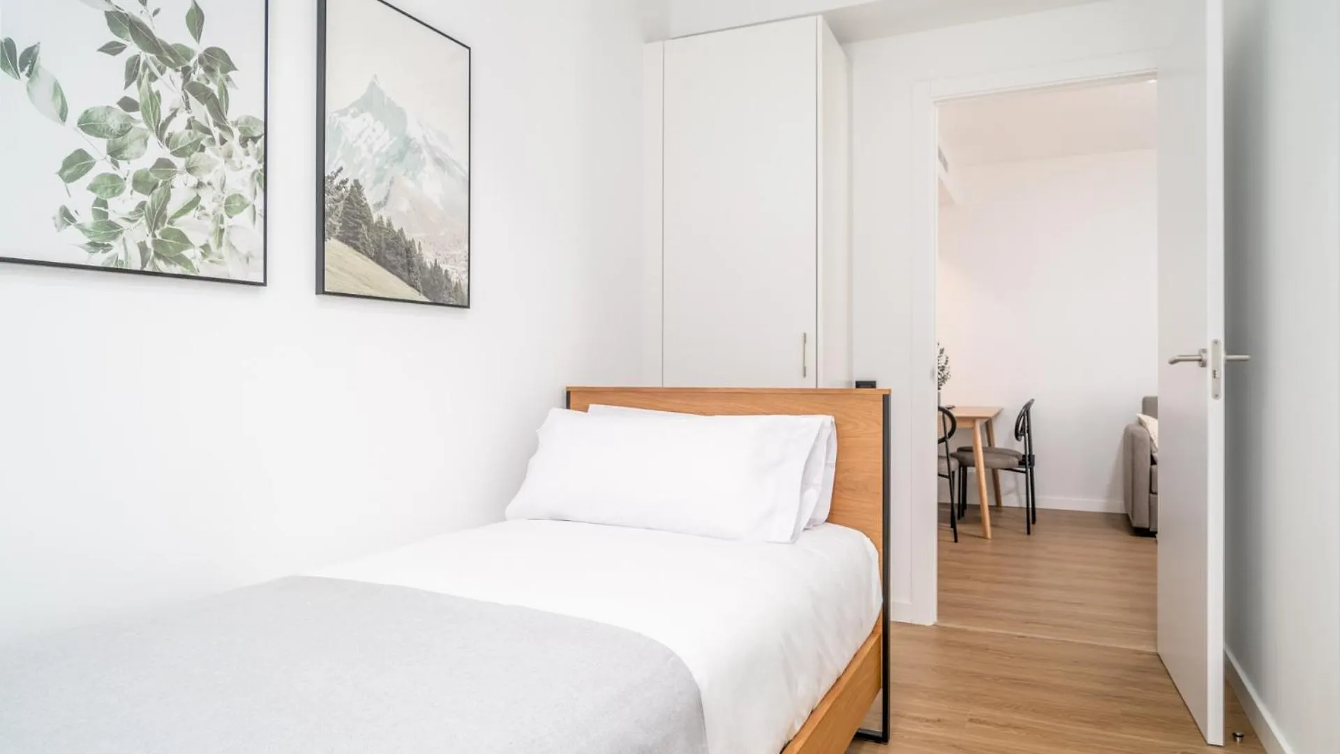 Apartamento Limehome Barcelona Placa Pirineus L'Hospitalet de Llobregat España